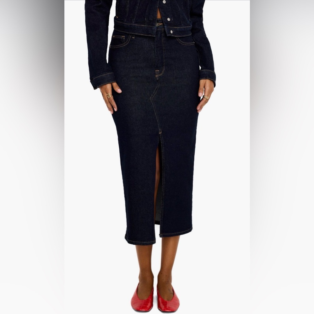 Good American Front Slit Midi Indigo Denim Skirt